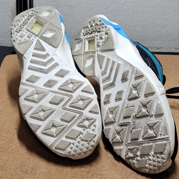 Reebok Aztrek Double Nu Pops Sneaker - Picture 10 of 11